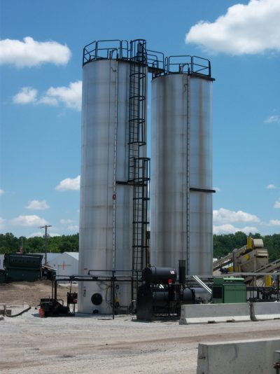 Vertical Ac Tanks